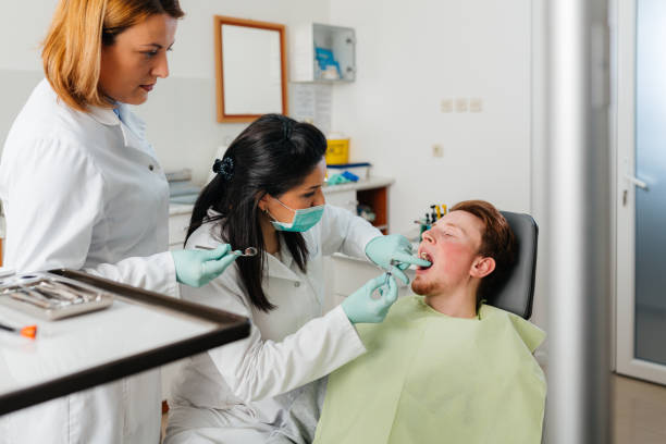 Best Weekend Emergency Dentist in Walnut Creek, OH